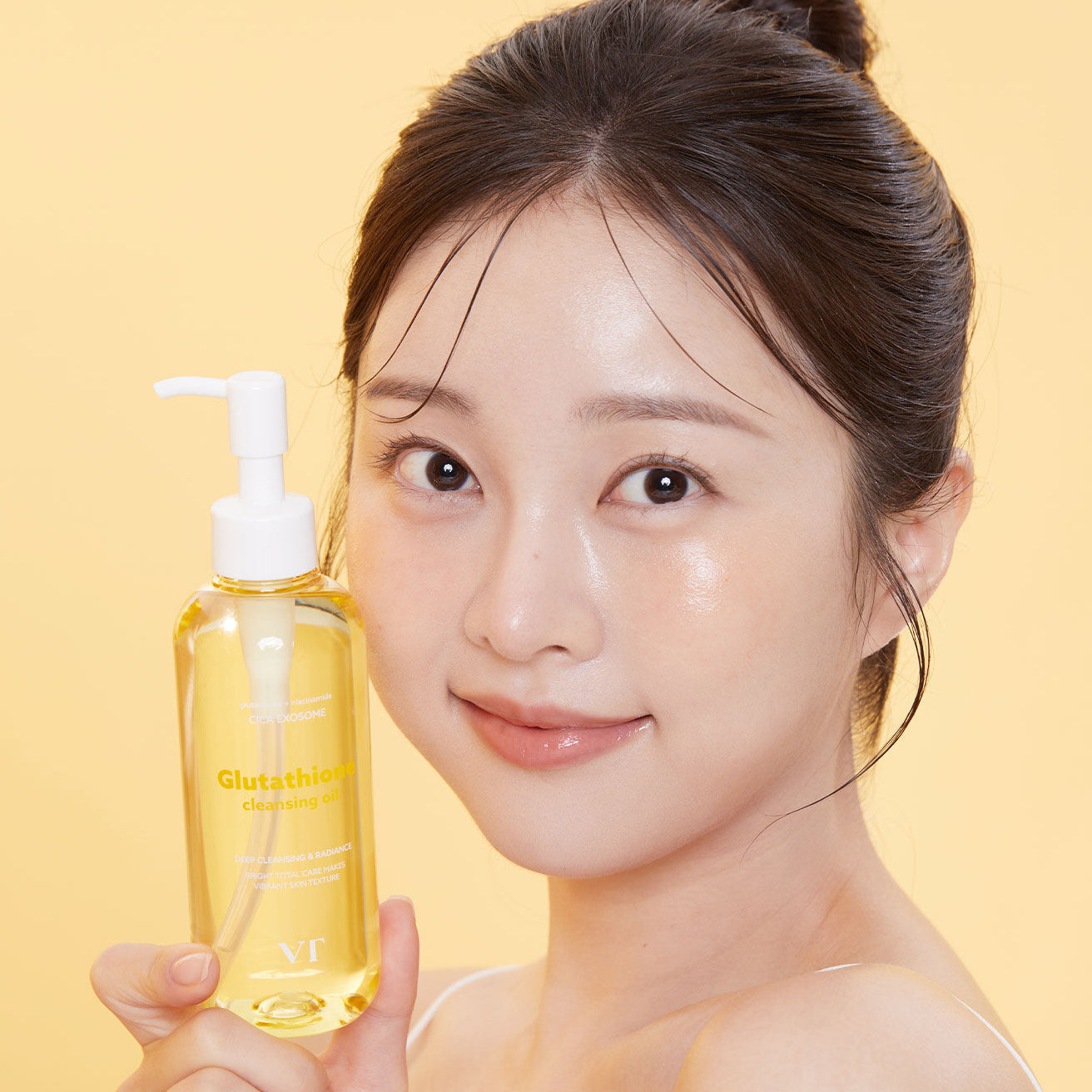 VT - Glutathione Glow Cleansing Oil [200ml]
