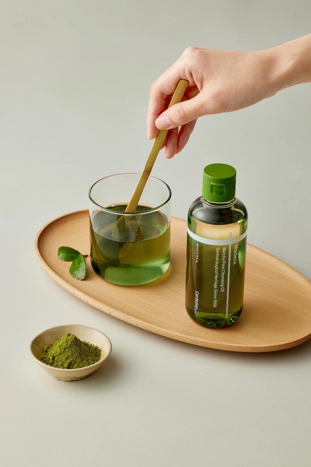 Centellian24 - Madeca Matcha Pore Cleansing Oil [200ml]